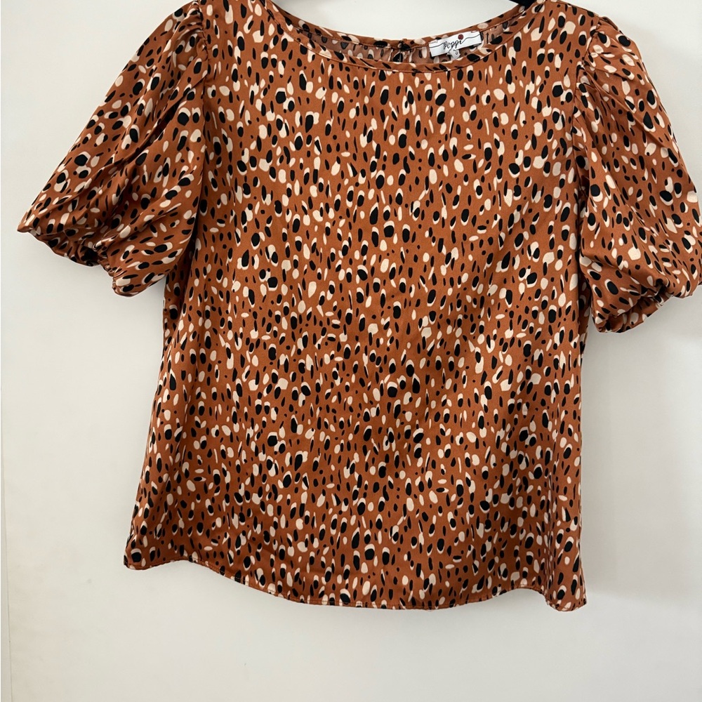 Tan and Brown Puff Sleeve Blouse with Relaxed Fit